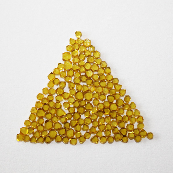 Yellow HPHT synthetic diamond crystal-2